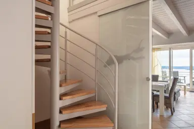 Ferienwohnung Seenest - Treppe zur zweiten Ebene