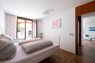 Ferienwohnung Sommerglück - Erstes Schlafzimmer