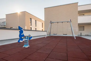 Ferienwohnung Badespaß - Kleiner Spielplatz vor der Wohnung