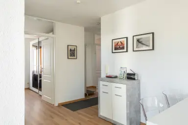 Ferienwohnung Tina - Eingangsbereich mit Garderobe