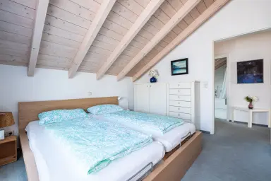 Ferienwohnung Seeblick Nussdorf - Haupt-Schlafzimmer