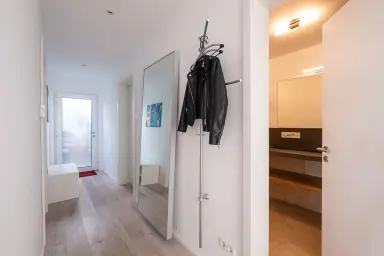 Ferienwohnung Wellenreiter - Flur und Garderobe