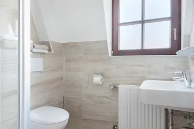 Ferienhaus La Perla  Apartment Seensucht - Bad mit Dusche