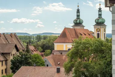 Villa am Schlosspark - Ferienwohnung "Donau"