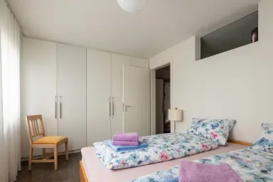 Ferienwohnung Seewinkel - Erstes Schlafzimmer