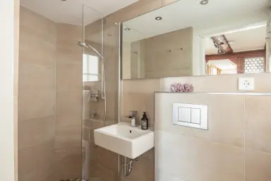 Ferienwohnung Riviera 02 - Im Seehaus Allensbach