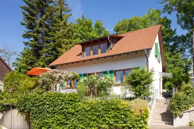 Ferienhaus "Möwe" mit Garten